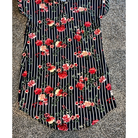 Bobbie & Brooks Women's‎ Navy Blue/white red roses short sleeve dress size large - Picture 5 of 12
